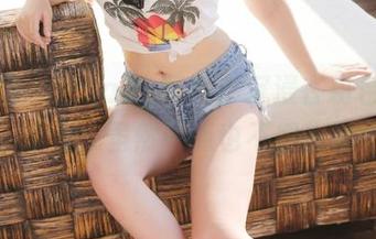 美媛馆 – 豆baby写真：沉浸在粉色的云朵里，虽然一点也不想出来