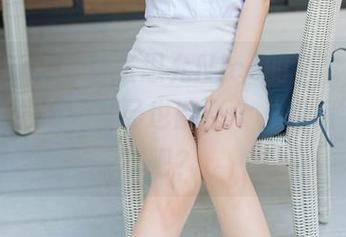 花漾show – 看张思允Nice的全套写真，我突然觉得：自己也能当个‘姐姐’，对吧？