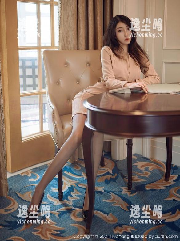 花漾show - 小心！观看赵惟依coco女仆精选写真集后，可能会对打理卫生产生误解...