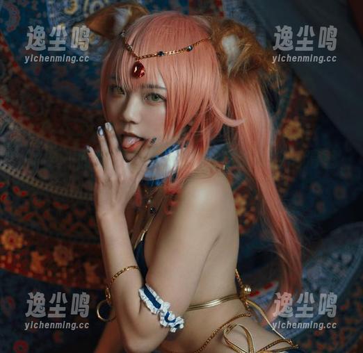 蓝小沂KiKi 需要一面墙,蓝小沂KiKi穿皮衣的高清壁纸了!