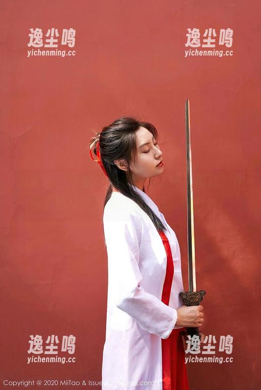 蜜桃社 - 木奈奈也有女友了一波操作，作品集这次更新得特别欢乐，哈哈哈！