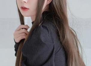 西园寺南歌这双美足，堪比宇宙无圣光套图大赛冠军！