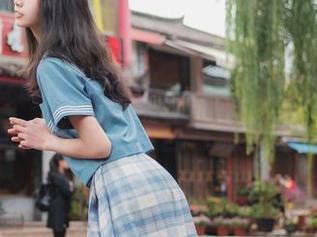 西瓜少女的在线美图，又一波双人百合的甜蜜不足，夏日气息扑面！