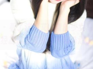 轰趴猫 – 看了这组艾小青的少女写真，我已经提前感知到春天的味道了。