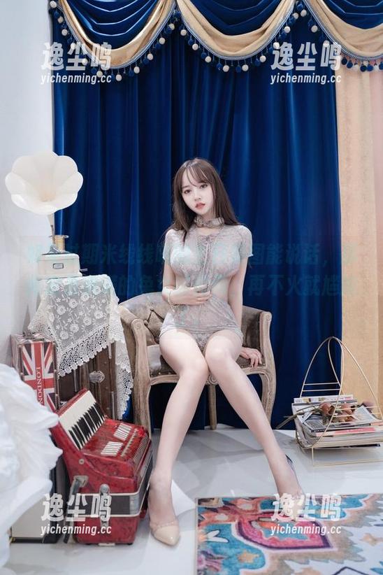 如果过期米线线喵的生日美图能说话，那肯定是满满的兔女郎调调，再不火就尴尬了。