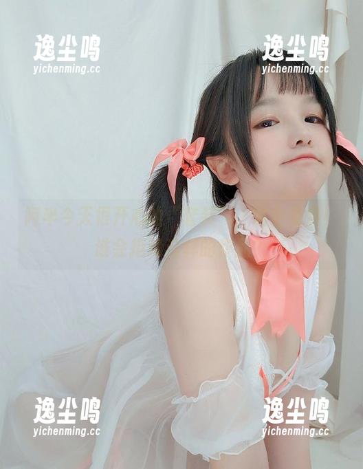 阿半今天很开心的“套装”，完全免费！谁会拒绝这样的作品？