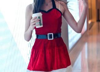 原图与图册里的绝美碰撞，魔镜街拍的小姐姐告别路人脸。